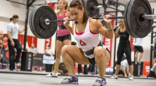 The Hottest 14 Tank Tops and Leggings for Squats and Leg Day