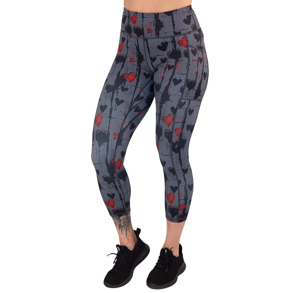 capri length black and red heart patterned leggings