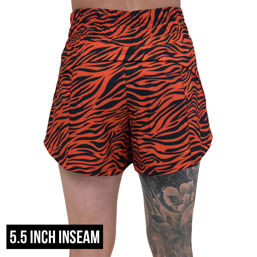back of the 5.5 inch inseam tiger print shorts