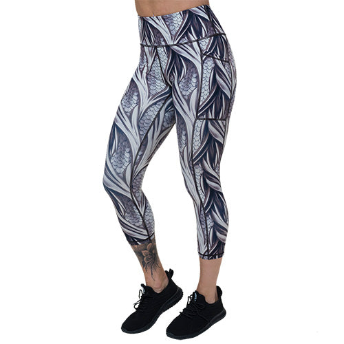 capri length grey dragon scale print leggings