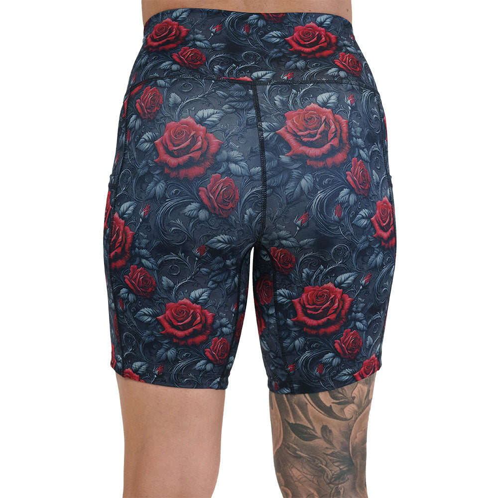 back of the roses print shorts
