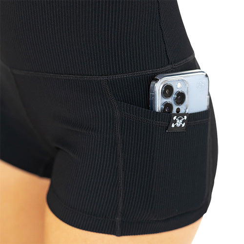 black ribbed short's side pocket