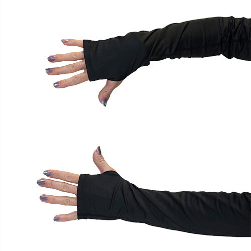 thumbholes on a black long sleeve shirt