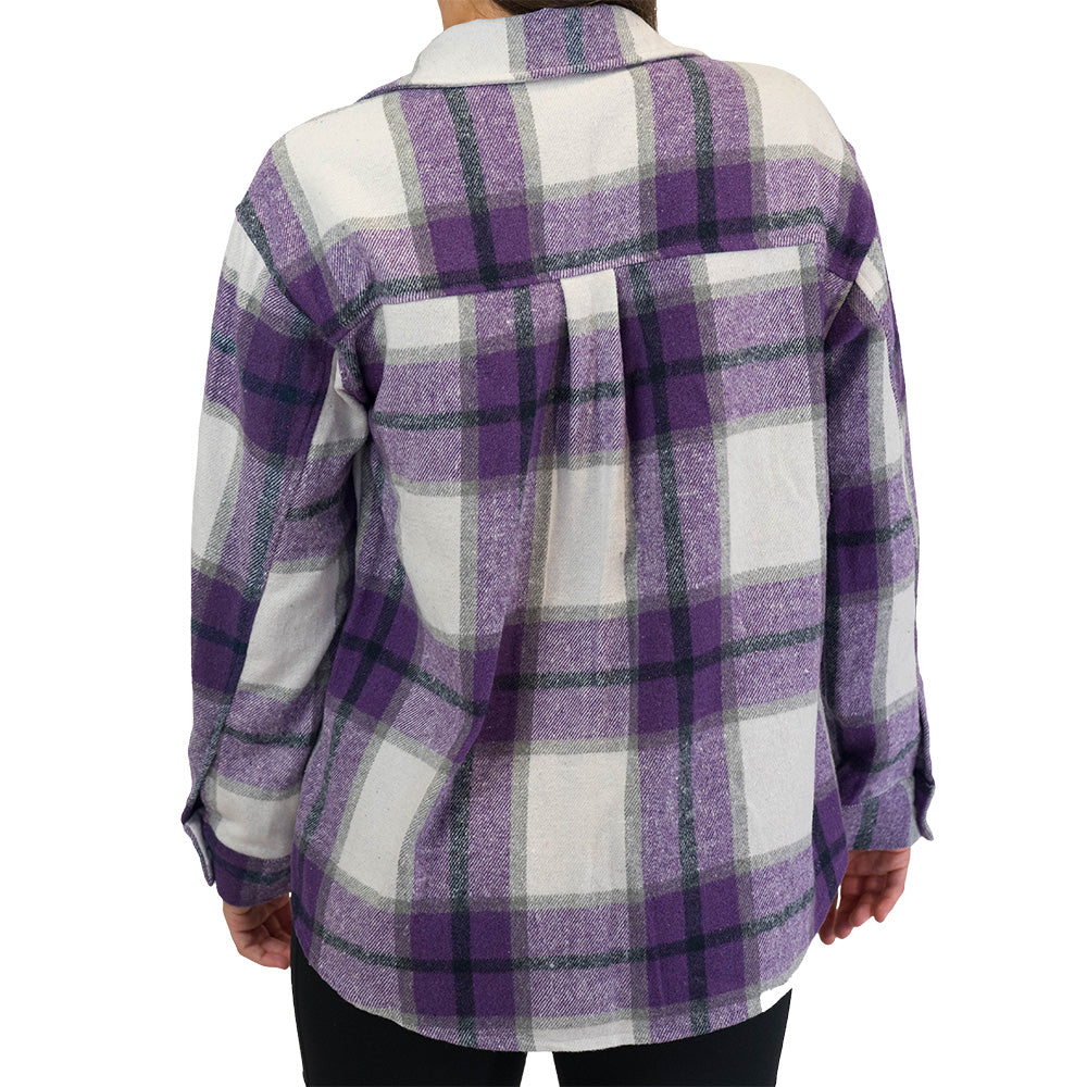 back of the model wearing the purple plaid shacket