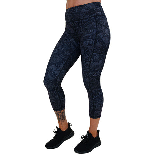 capri length black and grey traditional tattoo design patterned leggings