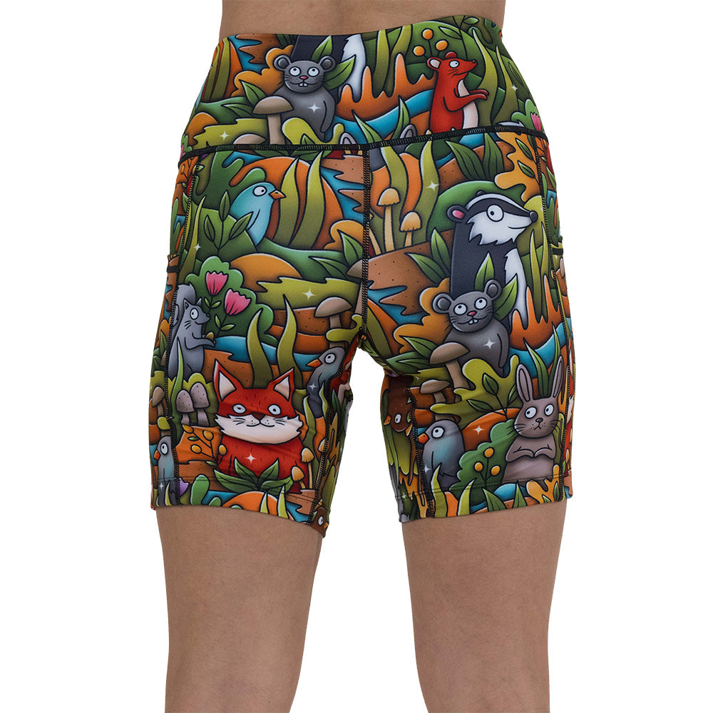 back of the 7 inch wild animal cartoon print shorts