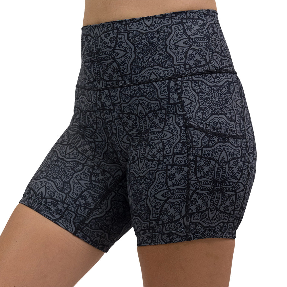 zentangle 5 inch shorts facing the front