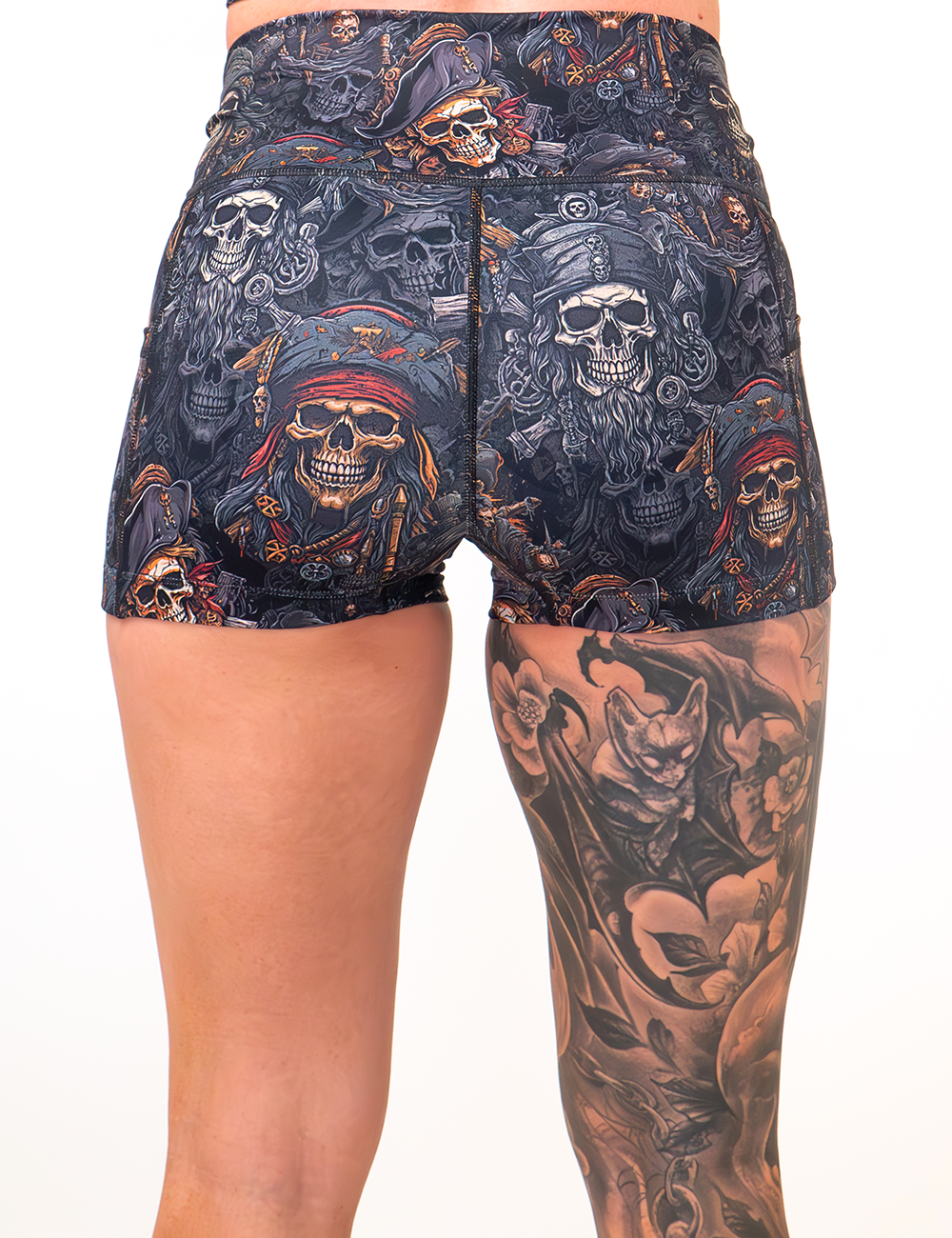 back of the 2.5 inch pirate skulls shorts against a white background