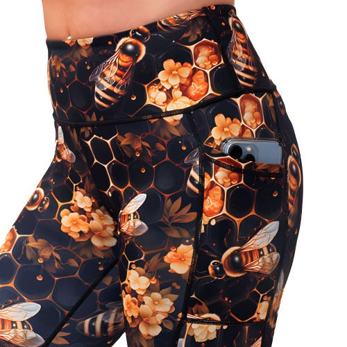 bee print legging's side pocket
