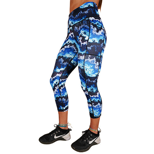 capri length blue and white tie dye leggings