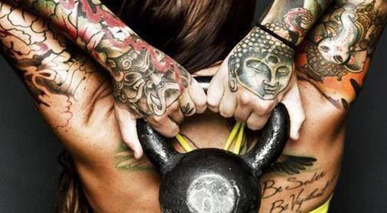 Show Off Your Ink With The 12 Best Tank Tops and Leggings For Tattoo Lovers