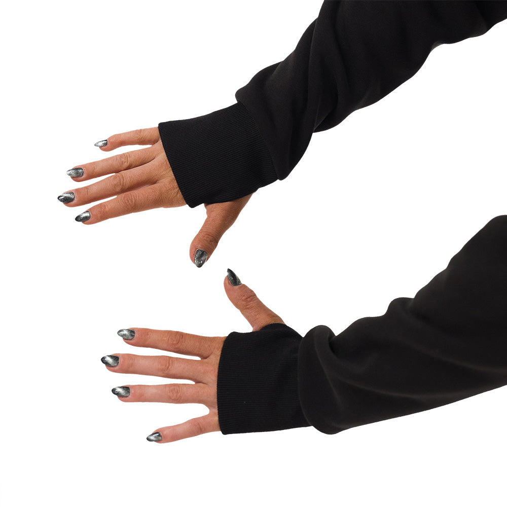 close up of the thumb holes in the black fleece zip up