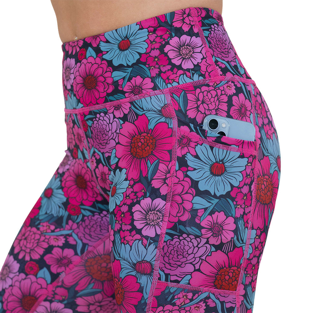 side pocket on the pink and blue floral patterned leggings