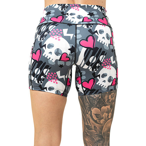 back of 5 inch skull and heart pattern shorts