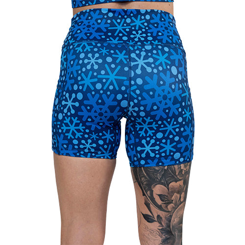 back of blue snowflake patterned 5 inch shorts