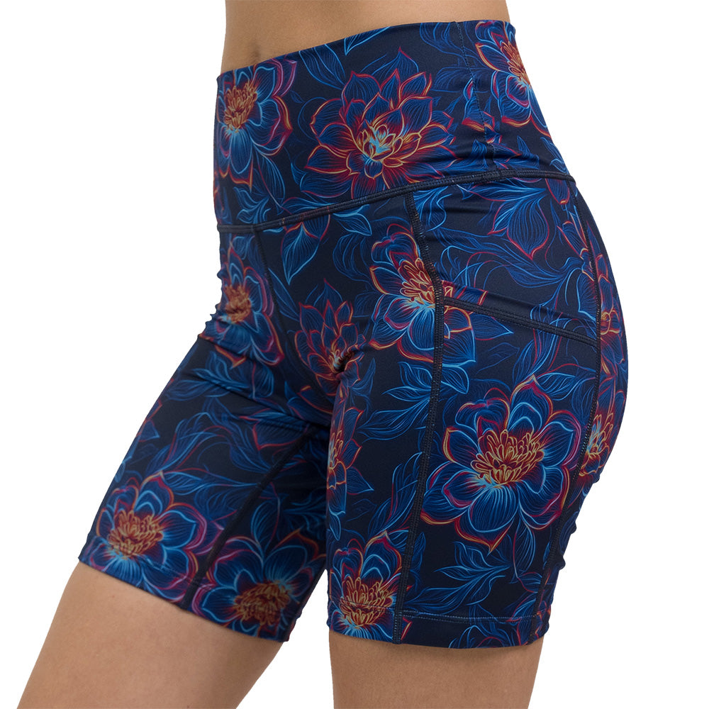 luminous lotus 7 inch shorts facing the side