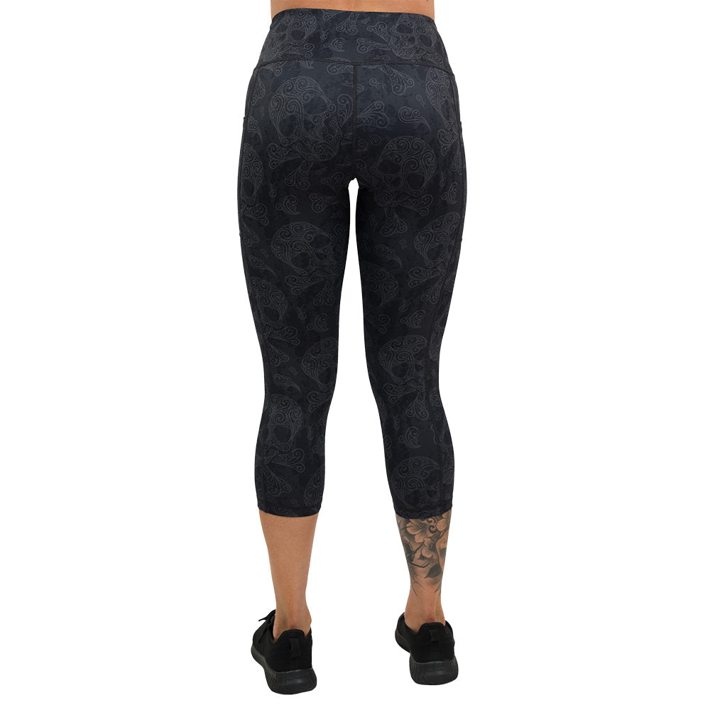 back of mutiny capri leggings