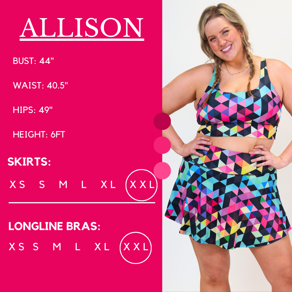 Model's measurements of 44 inch bust, 40.5 inch waist, 49 inch hips, and height of 6 foot. She is wearing a size xx-large in the skirt