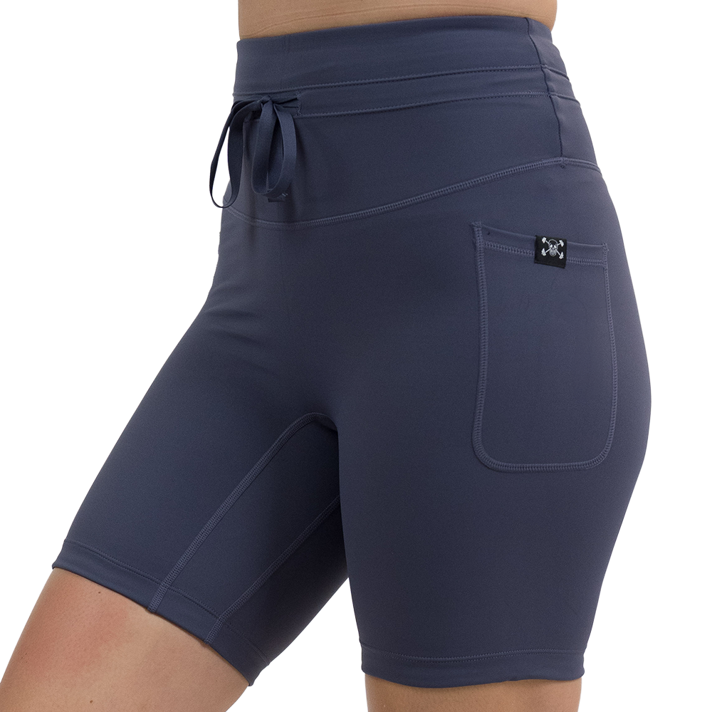 front of the omni twilight purple 7 inch shorts against a white background