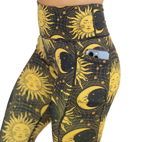 sun & moon design legging's side pocket