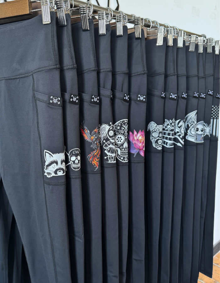 GRAPHIC LEGGINGS